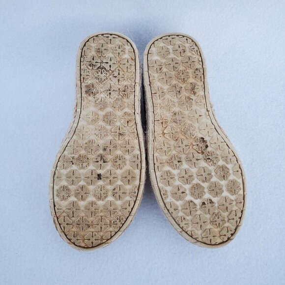 Osh Kosh Little Girls Belle Casual Gold Slip On Shoe Size 11M - Picture 6 of 6